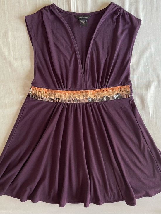 Moda International Tops - Moda International Plum Sleeveless V-Neck Top with Sequin Waistband